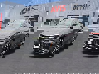 Used 2024 Toyota Crown Limited image 1
