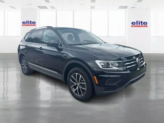 Used 2020 Volkswagen Tiguan SE image 1