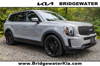Certified 2022 Kia Telluride SX w/ Nightfall Edition Package image 1