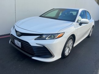 Used 2024 Toyota Camry LE image 1