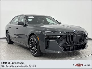 New 2025 BMW 760i xDrive w/ Autobahn Package image 1