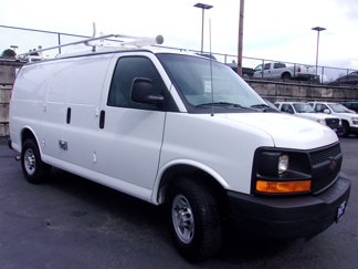 Used 2013 Chevrolet Express 2500 image 1