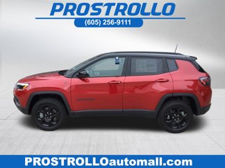 New 2024 Jeep Compass Trailhawk w/ Trailhawk Elite Group image 1