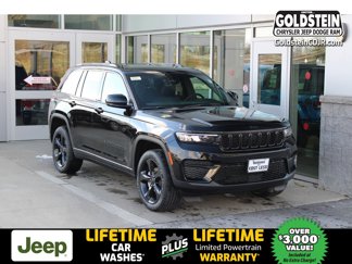 New 2025 Jeep Grand Cherokee Altitude image 1