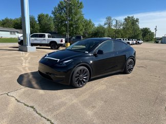 Used 2024 Tesla Model Y Performance image 1