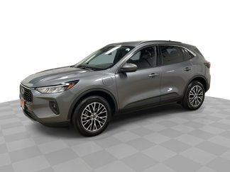 Used 2024 Ford Escape SE image 1