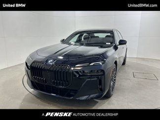 New 2026 BMW 750e xDrive w/ Premium Package image 1