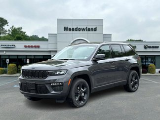 New 2025 Jeep Grand Cherokee Limited image 1