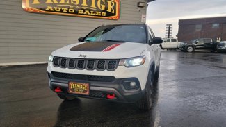 Used 2024 Jeep Compass Trailhawk image 1