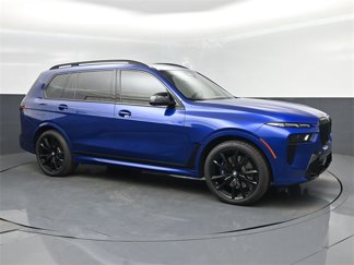 Used 2024 BMW X7 M60i image 1