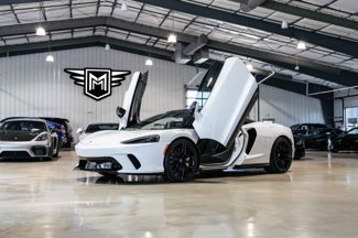 Used 2023 McLaren GT image 1