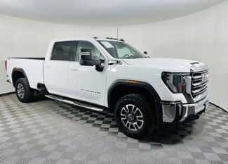 Used 2024 GMC Sierra 3500 SLE image 1