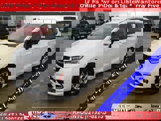 Used 2024 Chrysler Pacifica Touring-L image 1