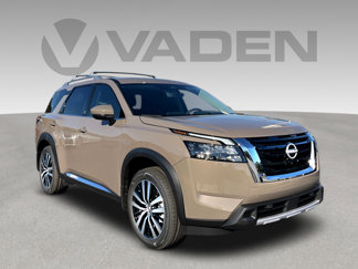 New 2025 Nissan Pathfinder Platinum image 1