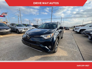 Used 2018 Toyota RAV4 XLE image 1