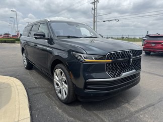New 2025 Lincoln Navigator L Reserve image 1