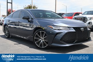 Used 2019 Toyota Avalon Touring image 1