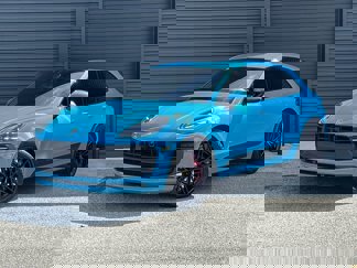 Certified 2023 Porsche Macan GTS image 1