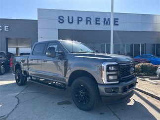 New 2025 Ford F250 4x4 Crew Cab Super Duty image 1