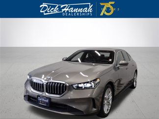 Used 2024 BMW 530i xDrive w/ Premium Package image 1