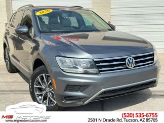 Used 2020 Volkswagen Tiguan SE image 1