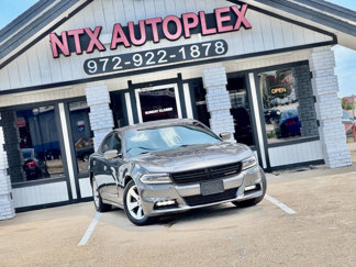 Used 2017 Dodge Charger SXT w/ Driver Confidence Group image 1