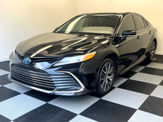 Used 2021 Toyota Camry XLE image 1
