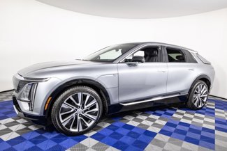 Used 2024 Cadillac Lyriq Luxury image 1