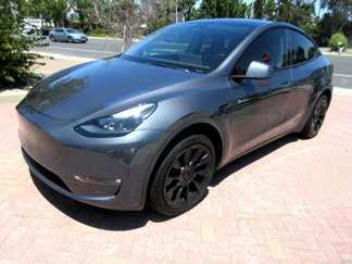 Used 2023 Tesla Model Y Long Range image 1