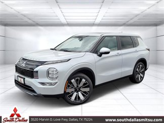 New 2025 Mitsubishi Outlander SE image 1