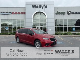 New 2025 Chrysler Pacifica Select image 1