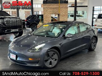 Used 2022 Tesla Model 3 Standard Range image 1