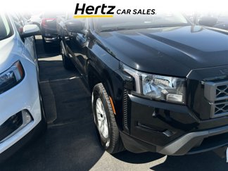 Used 2024 Nissan Frontier SV image 1