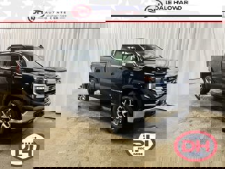 New 2025 GMC Sierra 1500 SLE image 1