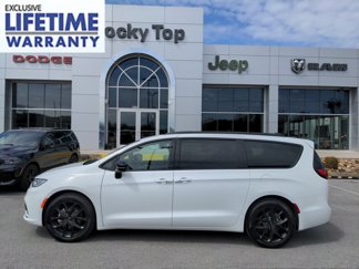 New 2024 Chrysler Pacifica Touring-L w/ S Appearance Package image 1