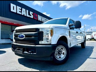 Used 2019 Ford F250 XL image 1