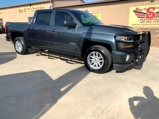 Used 2018 Chevrolet Silverado 1500 LT w/ Texas Edition image 1