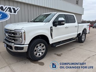 New 2025 Ford F250 Lariat w/ Chrome Package image 1