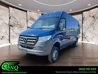 Used 2024 Mercedes-Benz Sprinter 3500 image 1