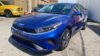 Used 2023 Kia Forte LXS image 1