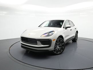 Used 2024 Porsche Macan image 1