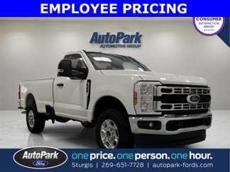 New 2025 Ford F350 XLT image 1