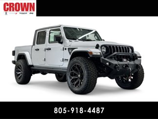 Used 2022 Jeep Gladiator Sport image 1