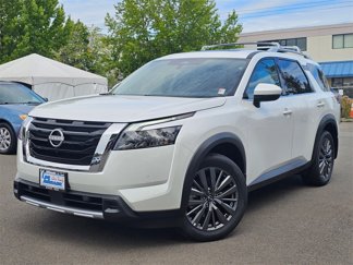 New 2025 Nissan Pathfinder SL w/ SL Premium Package image 1