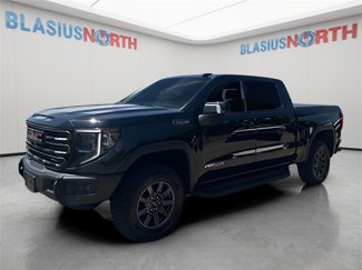 Used 2024 GMC Sierra 1500 AT4X image 1
