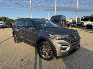 Certified 2023 Ford Explorer XLT w/ Equipment Group 202A image 1
