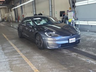 Used 2024 Tesla Model S image 1