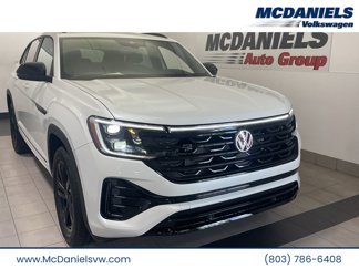 New 2026 Volkswagen Atlas Cross Sport SEL R-Line image 1