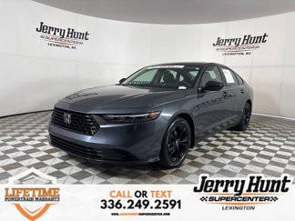Used 2025 Honda Accord SE image 1