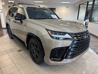 New 2025 Lexus LX 700h Overtrail image 1